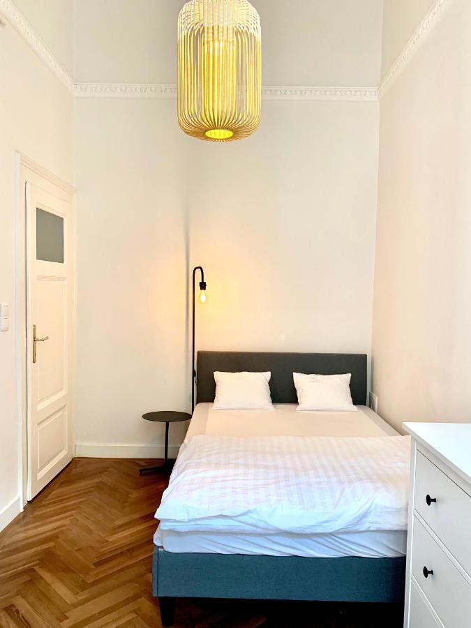 Central Basilica Apartman บูดาเปสต์ ภายนอก รูปภาพ